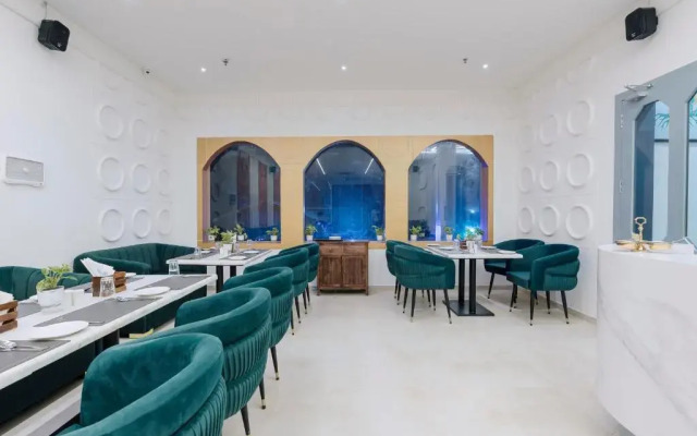 Treebo Premium Aasma Courtyard