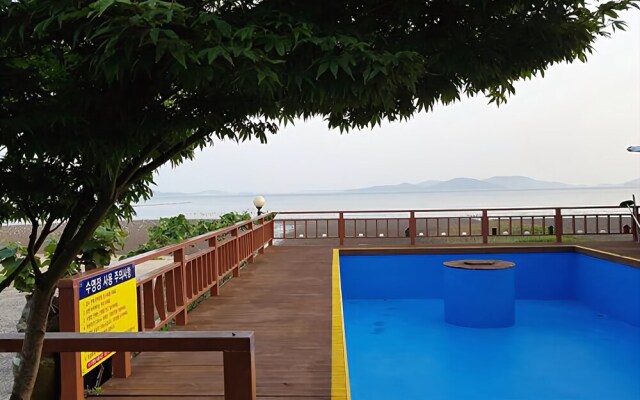 Ganghwa Coast Sugar Cube Pension