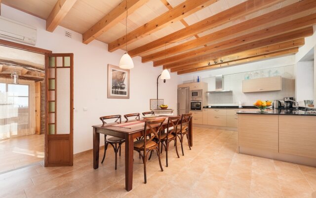 CAL TIO - Chalet With Terrace in Caimari. Free Wifi