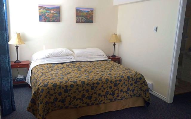 Acker Vacation Homes & Suites