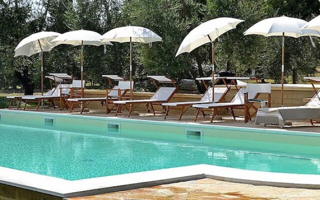 Cevoli Country Resort