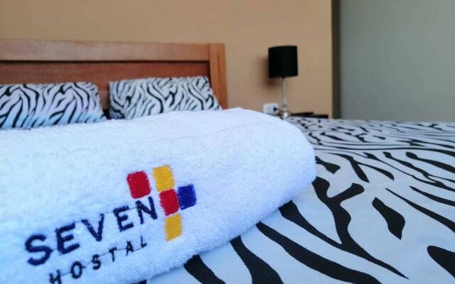 Hostal Seven