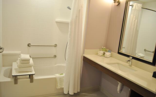 Holiday Inn Express & Suites Price by IHG