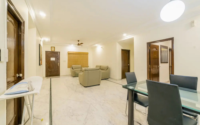 At Home Apartment Hotel