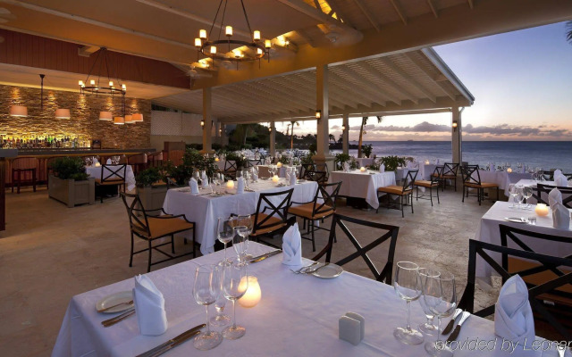 Blue Waters Resort & Spa