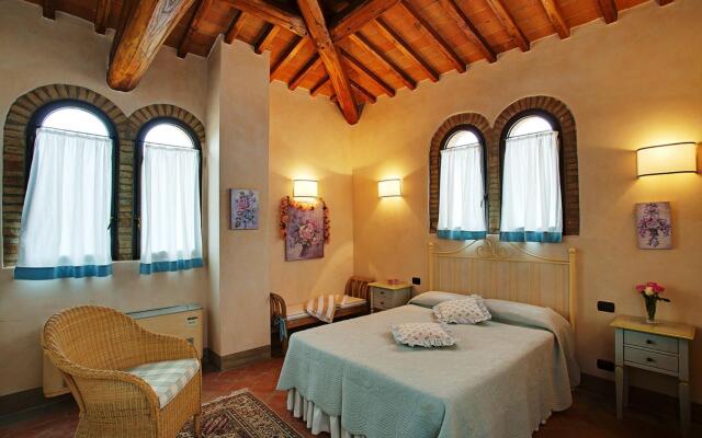 Luxury Villa 20 Beds Pool Jacuzzi Wellness Area-villa Incanto