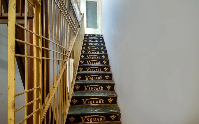 OYO 15933 Hotel V Square