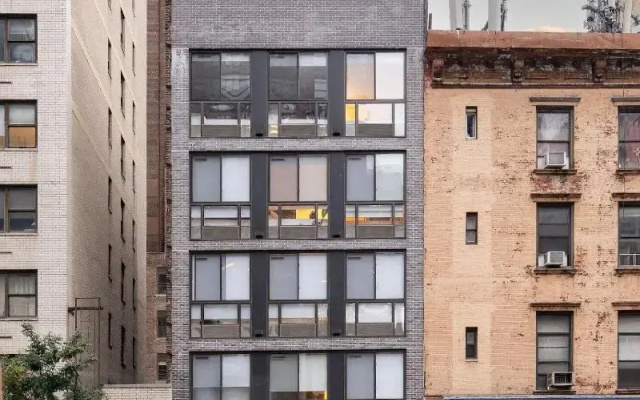 Little Charlie Hotel
