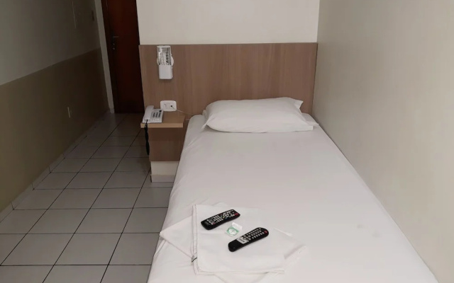 Hotel Romanville