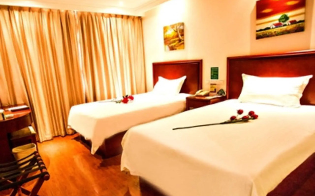 GreenTree Inn Lianyungang Guanyun Wenzhou Shangmaocheng Express Hotel