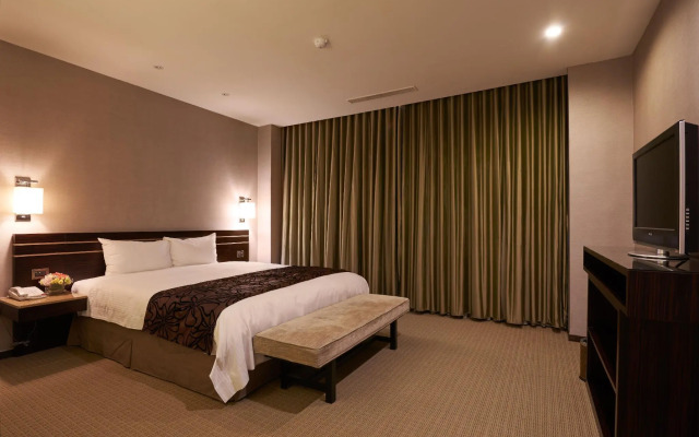 Sol Hotel
