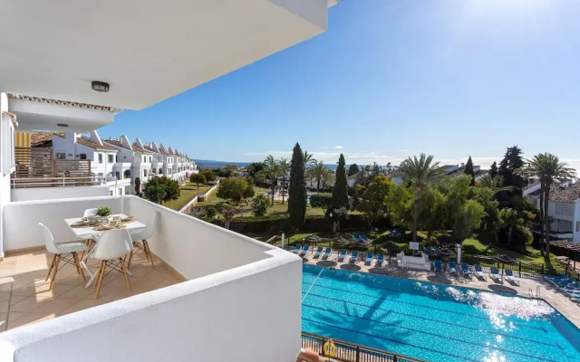 Genteel Home Royal Gardens Marbella
