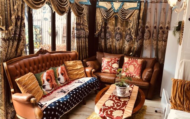 Centrally Located 4 Bedroom House