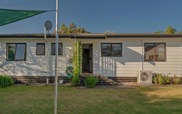 Wonderful Whangamata - Whangamata Holiday Home