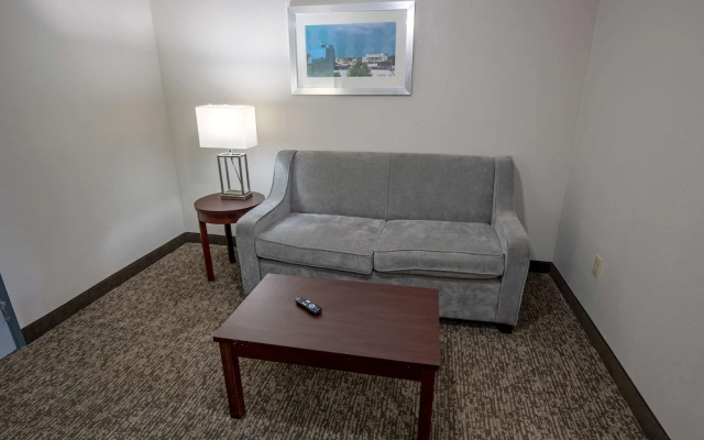 America's Best Inn & Suites Lafayette