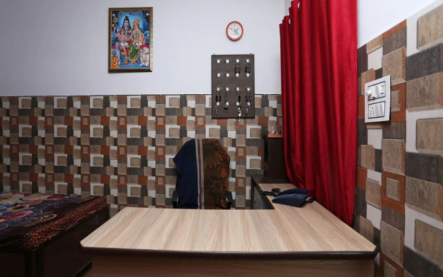 OYO 14920 Blue Heart Guest House