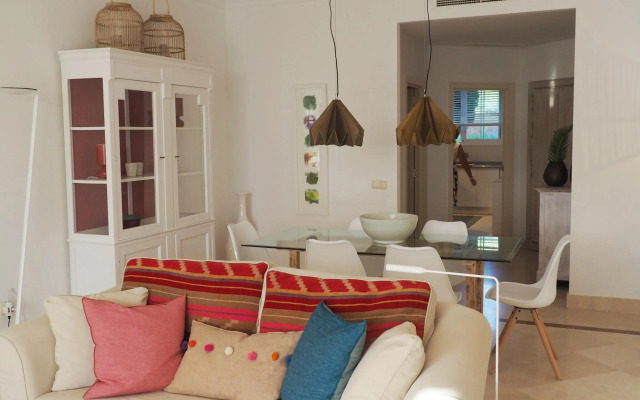 Marbella Holiday & Golf Garden Apartment