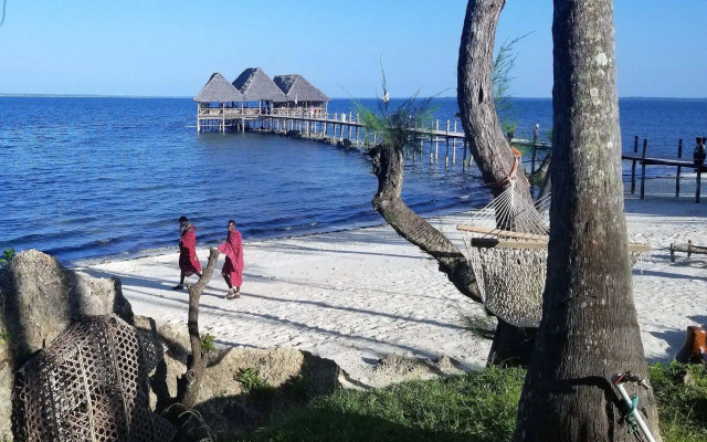 Paradise Beach Resort