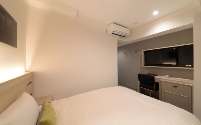 Vessel Inn Shinsaibashi