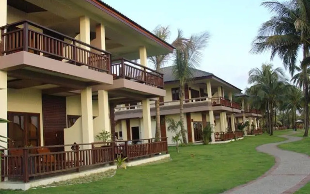 Sunny Paradise Resort