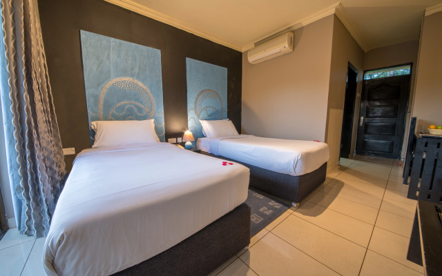 Dolphin Suites