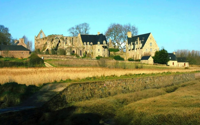 Holiday Home in Pleubian Near Kermagen Beach