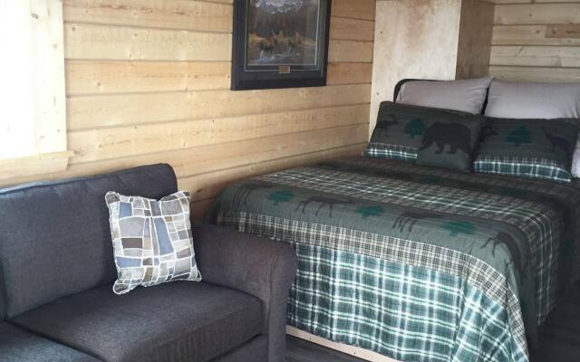 Beluga Lookout Lodge and RV Park