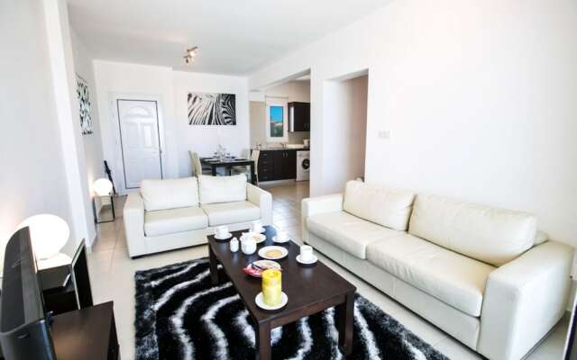 Beautiful Apartment With Communal Pool, Protaras Apartment 1287