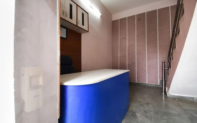 Ayush Home Stay by OYO Rooms