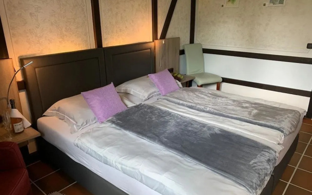 Hotel Burg Wassenberg