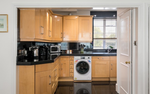 3-bedroom Apartment Lancaster Gate