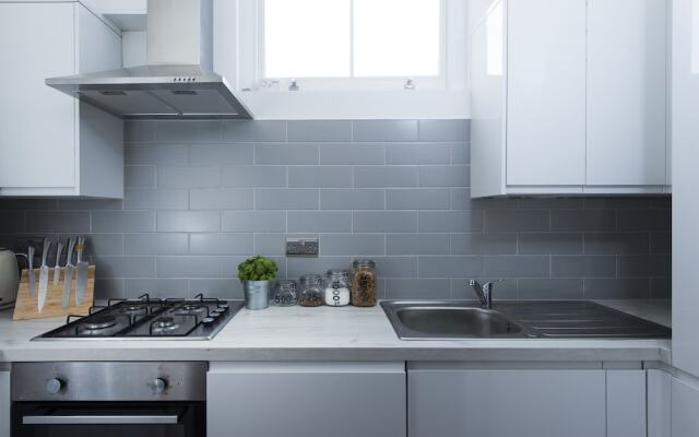 Trendy 2BR Maisonette in Shoreditch