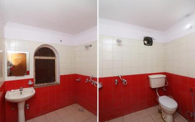 Oyo 24680 Hotel Devansh