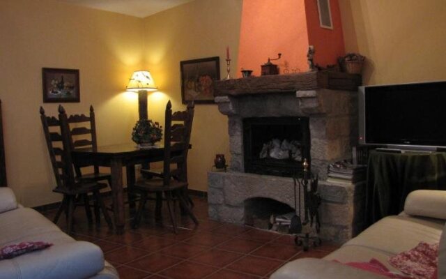 Hostal Huartearena