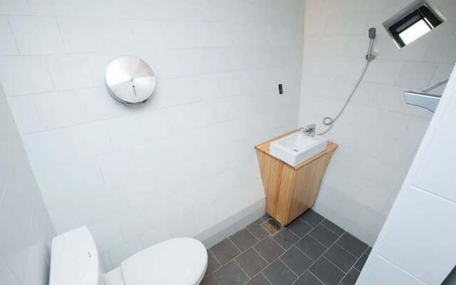 Mir Guesthouse - Hostel