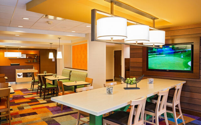 Fairfield Inn & Suites by Marriott Rochester West/Greece