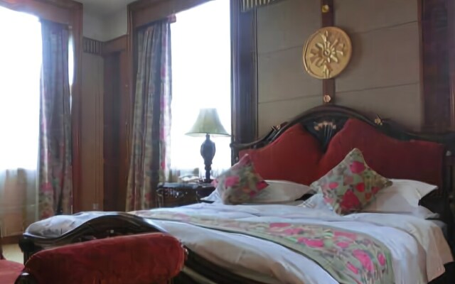 Longcheng Garden Hotel