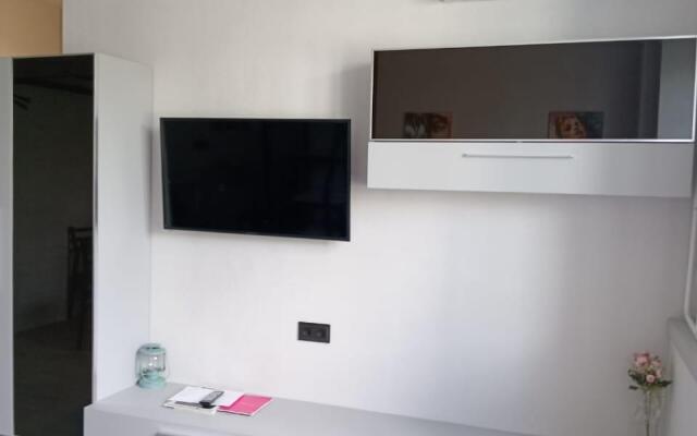 Апартаменты на проспекте Октябрьский 96