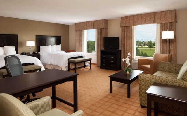 Hampton Inn & Suites Chicago/St. Charles
