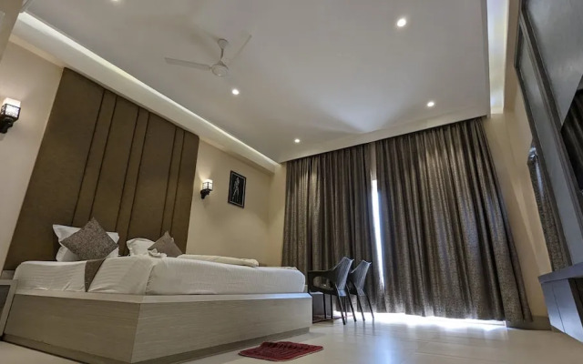 Parth King Beach Resort