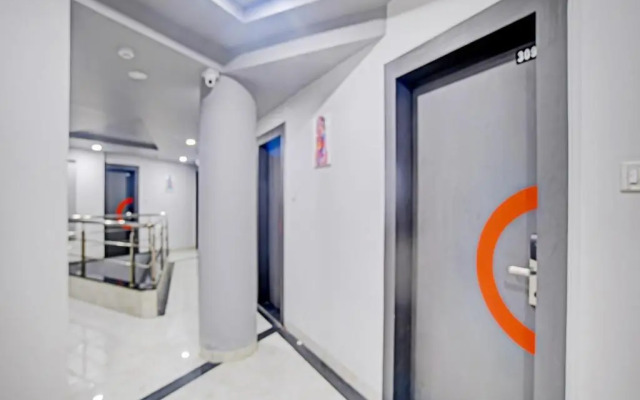 OYO 81349 Townhouse Friends Inn