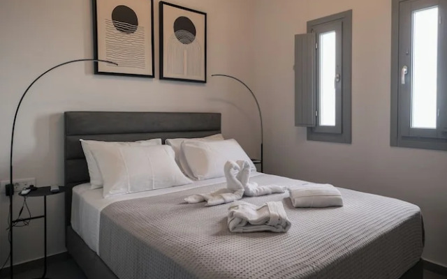 Uranides Luxury Suites