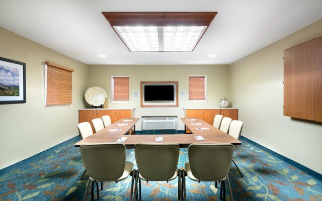 Candlewood Suites Washington Dulles Sterling by IHG