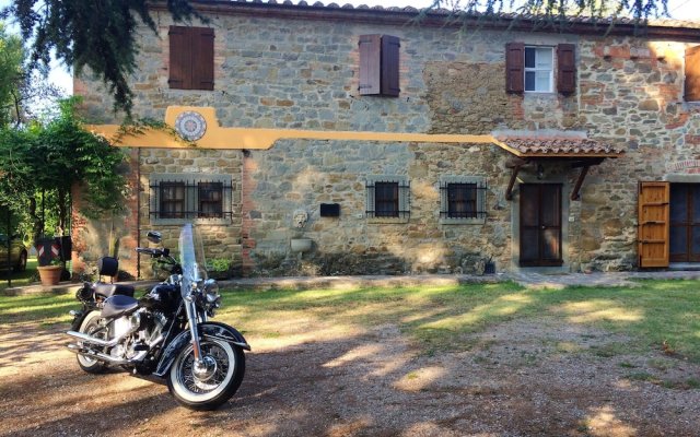 Villa With 3 Bedrooms in Tuoro sul Trasimeno, With Private Pool, Enclo