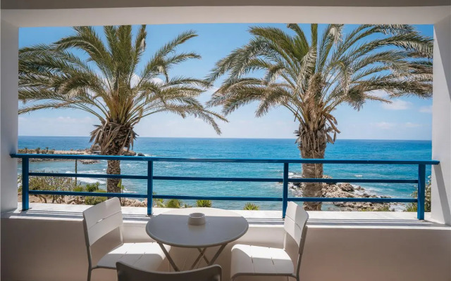 Vrachia Beach Hotel & Suites - Adults only