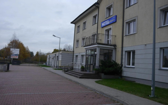 hotelImage