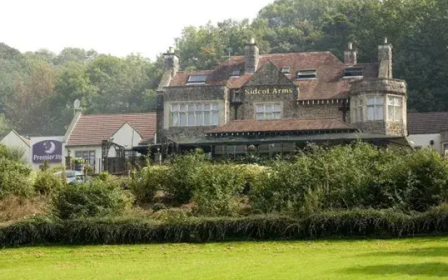 Premier Inn  Bristol Sidcot (A38)
