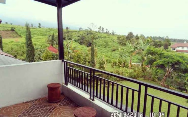 Villa Lembah Hijau Ciater