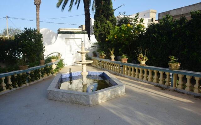 Villa With 5 Bedrooms in Monastir, With Private Pool, Enclosed Garden