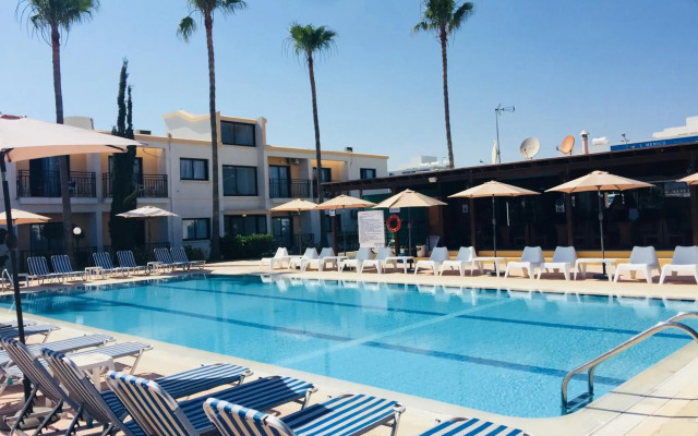 Carina Hotel Apartments